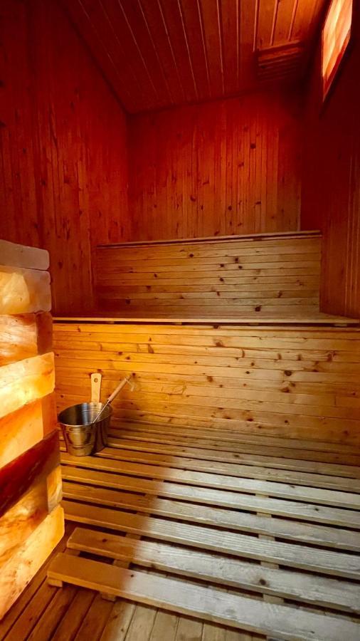 Sztár Motel Étterem Balassagyarmat Esterno foto