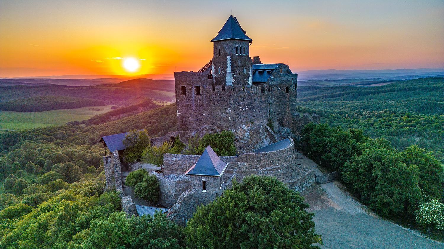 Sztár Motel Étterem Balassagyarmat Esterno foto