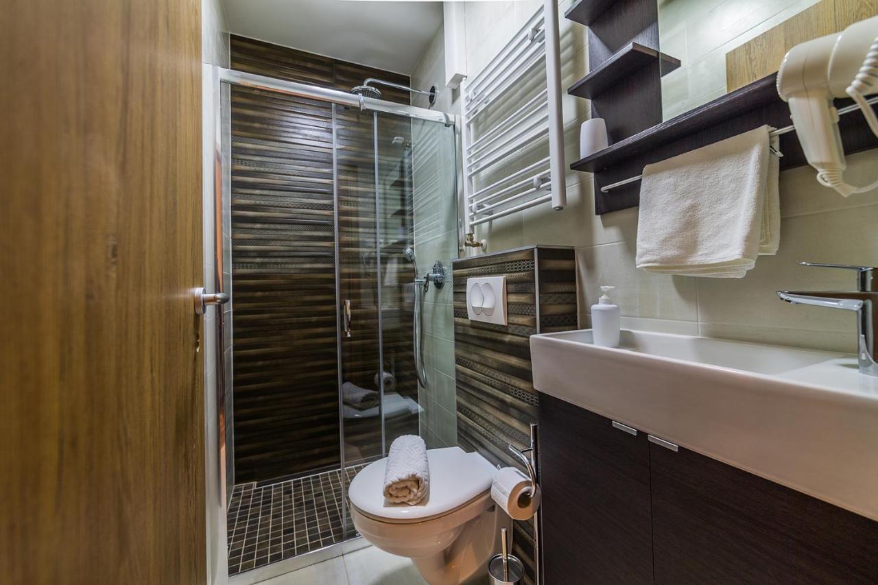 Sztár Motel Étterem Balassagyarmat Esterno foto